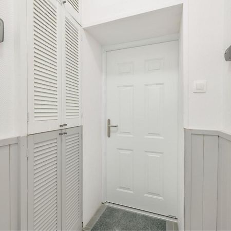 Dom & House - Apartamenty Kamienica Sopocka 150 Metrow Od Plazy Sopot Buitenkant foto